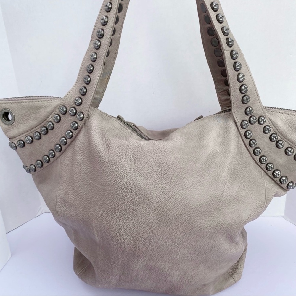 Free People Studded Taupe Shoulder Bag 20 x13 x3 - Picture 5 of 10